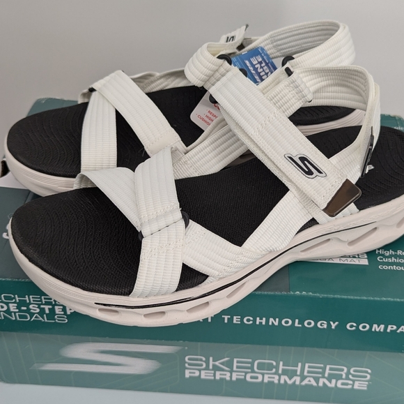NEW Skechers womens On-the-go Glide Step 2.0 Sandal white black - Camden Size 8 - Picture 11 of 13